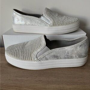 Skechers Metallic Silver Pearl-Embellished Slip-On Platform Sneakers